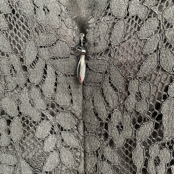 Adelyn Rae BNWT Black Lace Dress with Cut-outs - Picture 6 of 12